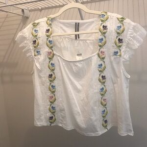 NWT Anthropology White Embroidered Lace Sleeve Women's Top size Small